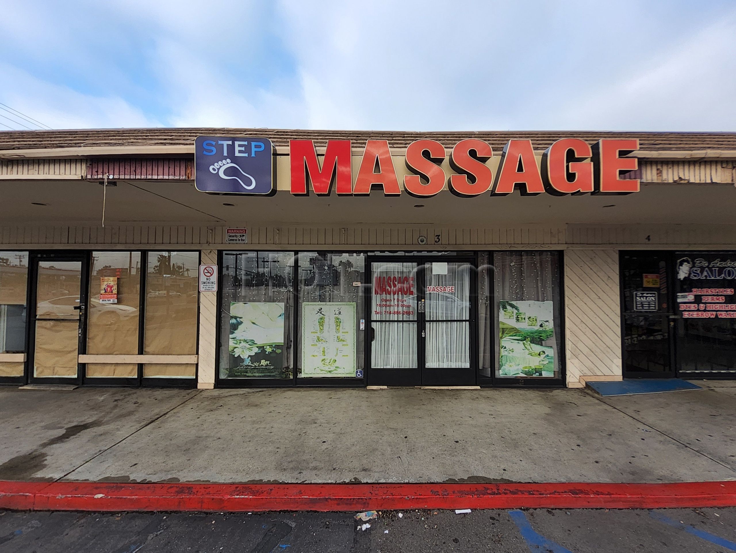 Anaheim, California Step Foot Massage