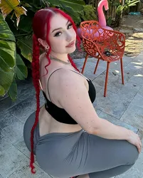 Escorts London, England Pay to Play Now