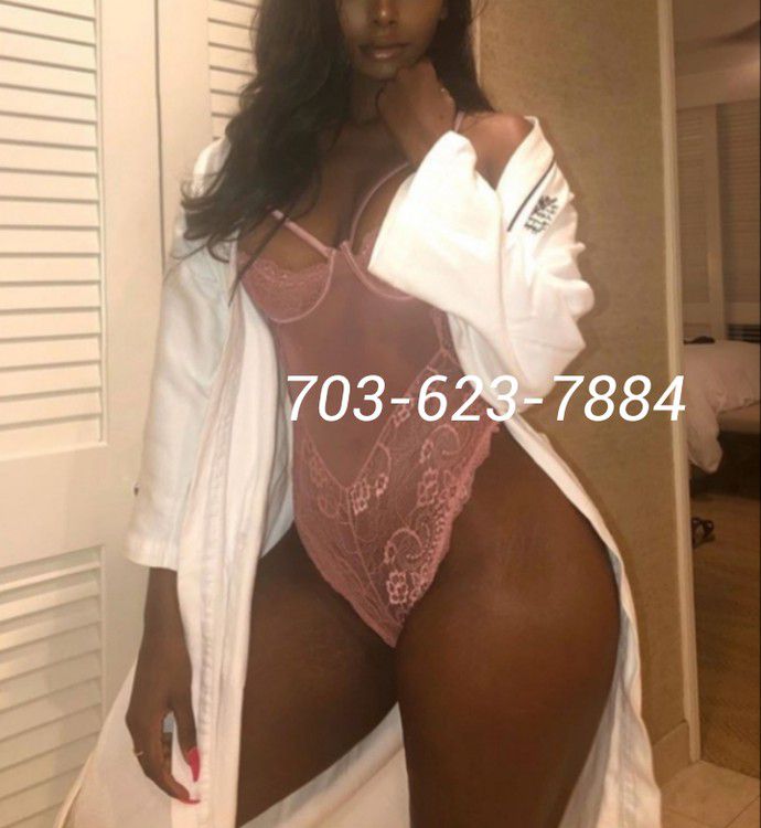 Escorts Alexandria, Virginia Zia_xoxo