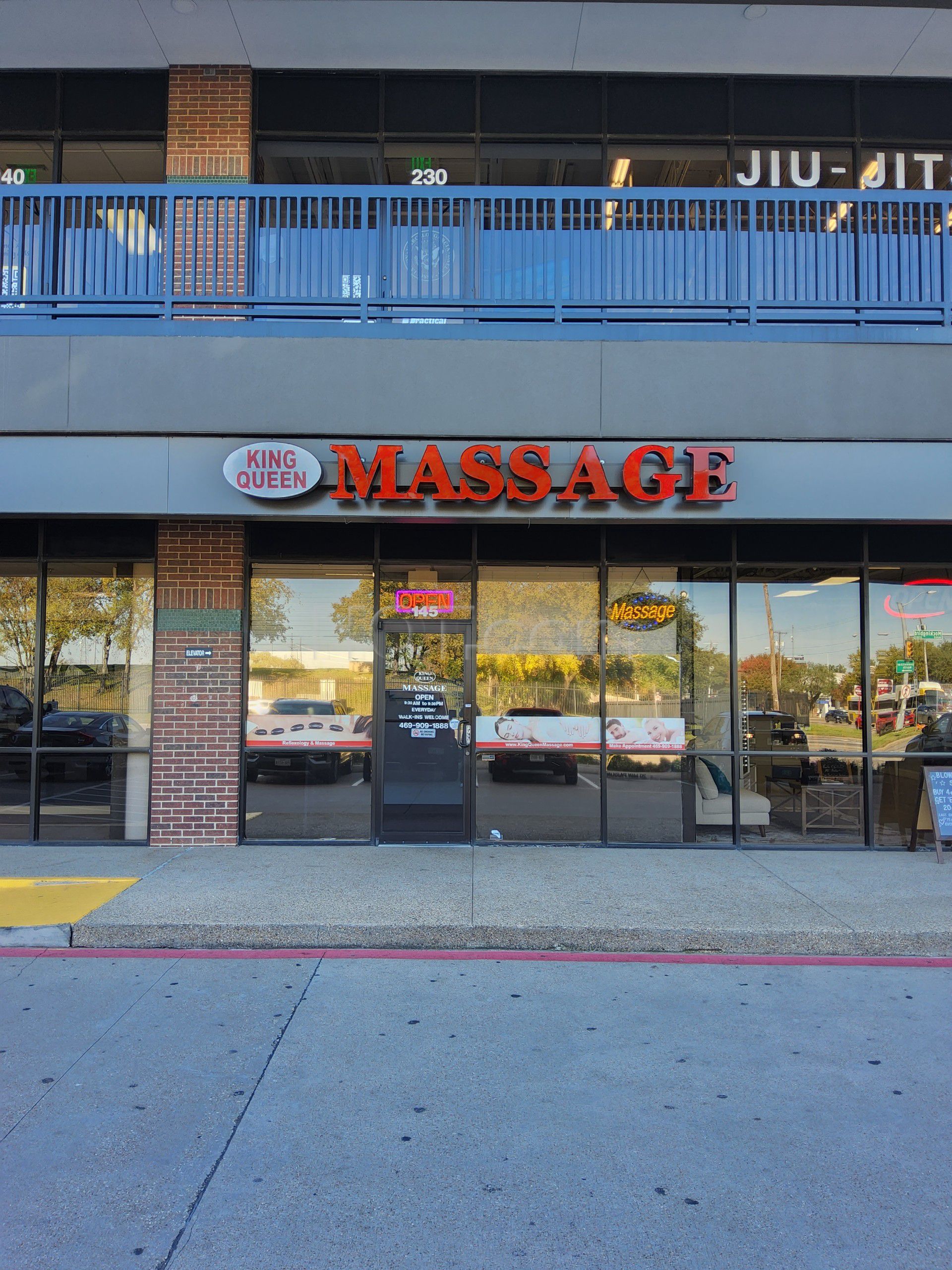 Dallas, Texas King Queen Massage