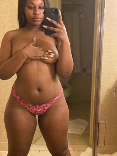 Escorts Sacramento, California 💦Ebony Sweet sexy girl⭐Tight Pussy✨Beauty Satisfaction✨👅 NEED FOR HOOKUP💦Incall/ Outcall/Car call💦/