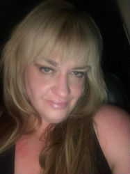 Escorts Charlotte, North Carolina outcall available now