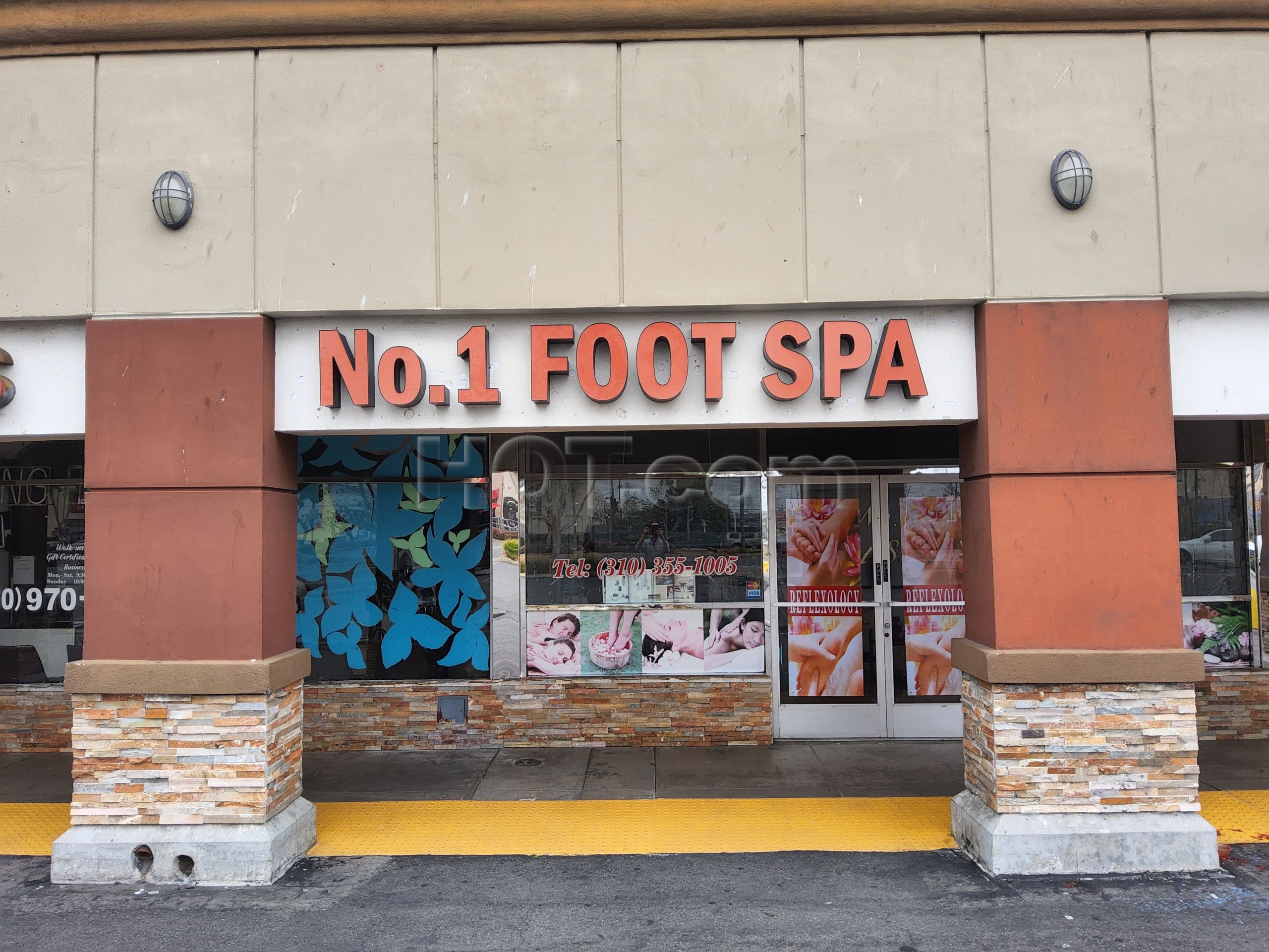 Lawndale, California No. 1 Foot Spa