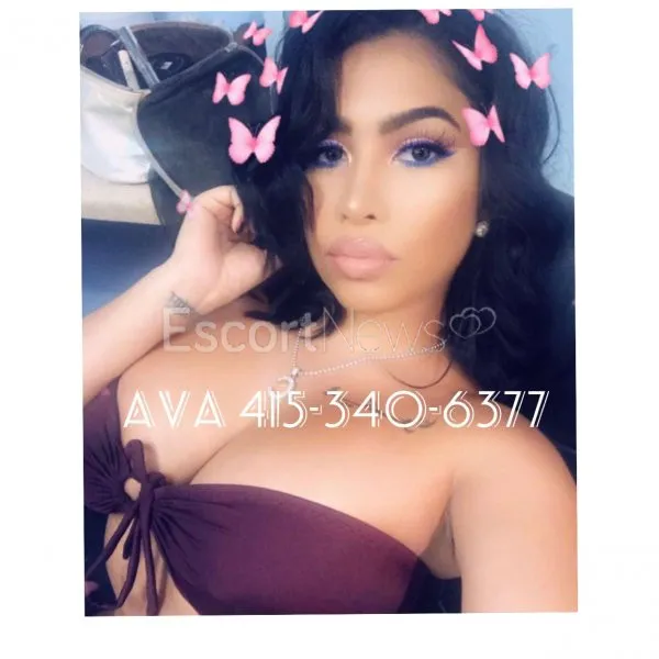 Escorts Ava