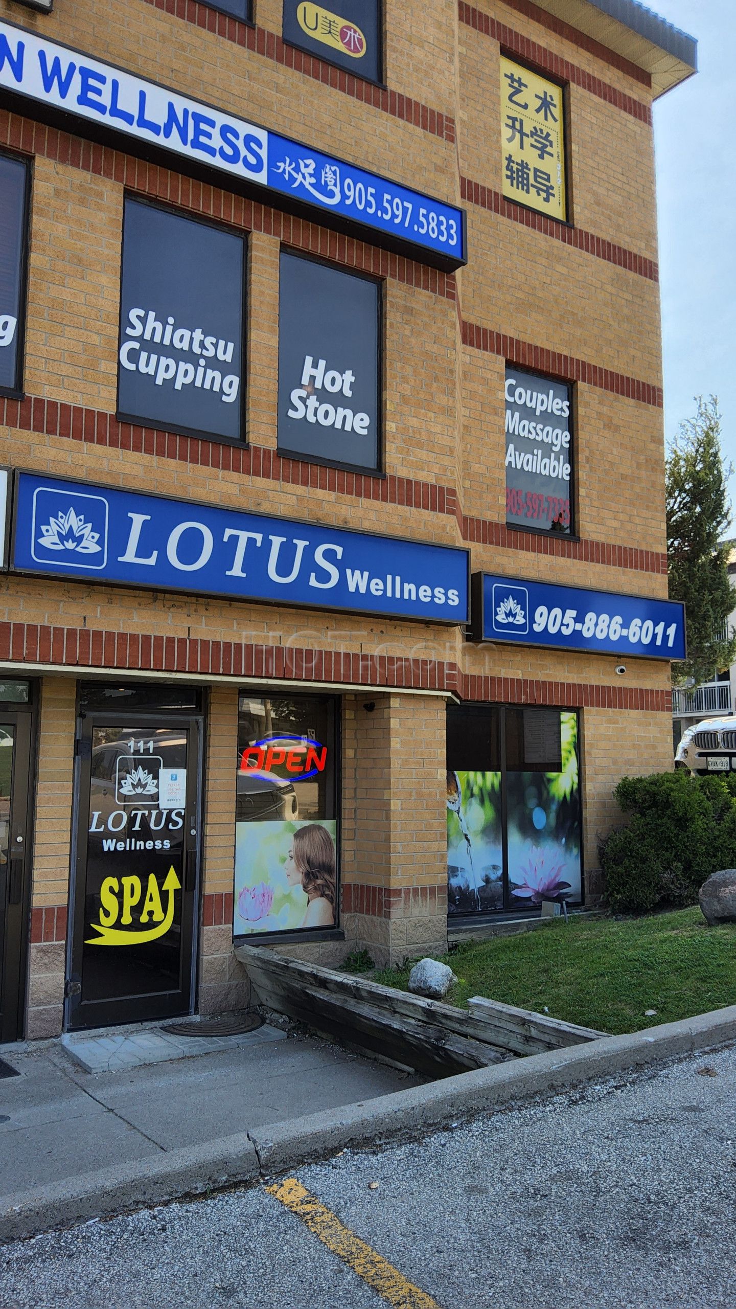 Richmond Hill, Ontario Lotus Wellness Centre & Massage Spa