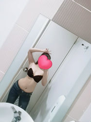 Escorts Manila, Philippines Rosie independence escort