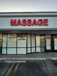 North Hollywood, California Well Massage