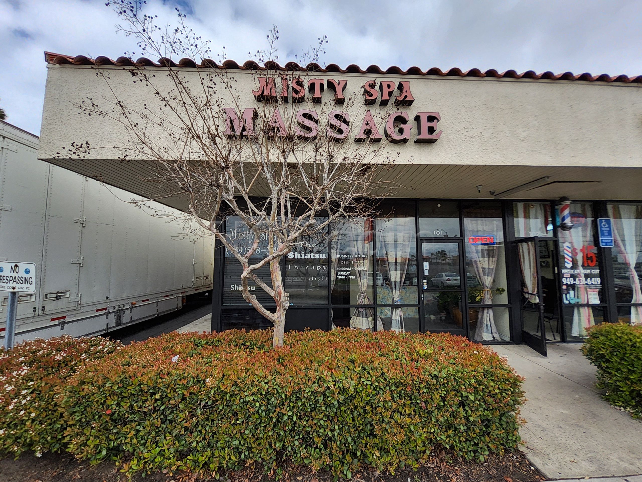 Costa Mesa, California Misty Spa