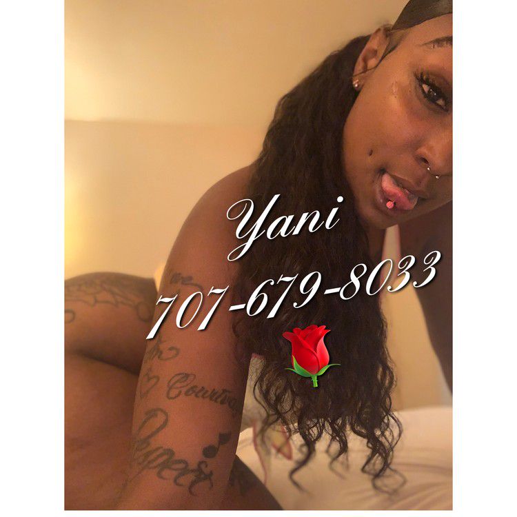 Escorts Vallejo, California NaughtyYanii