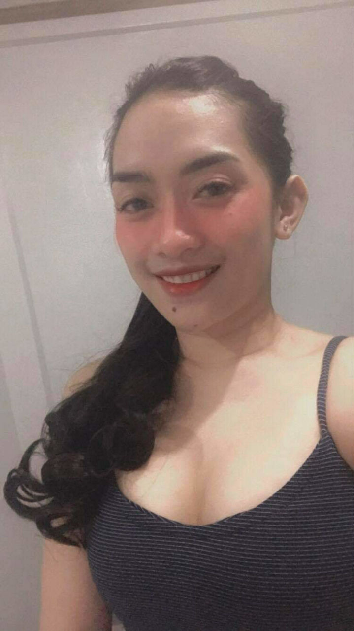 Escorts Makati City, Philippines Loisa