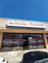 Long Beach, California The Day Spa Massage