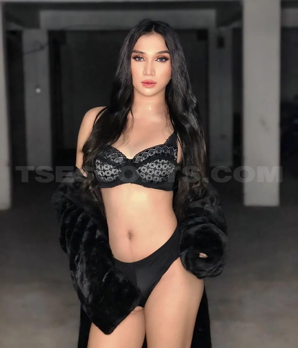 Escorts Makati City, Philippines Maria Clara