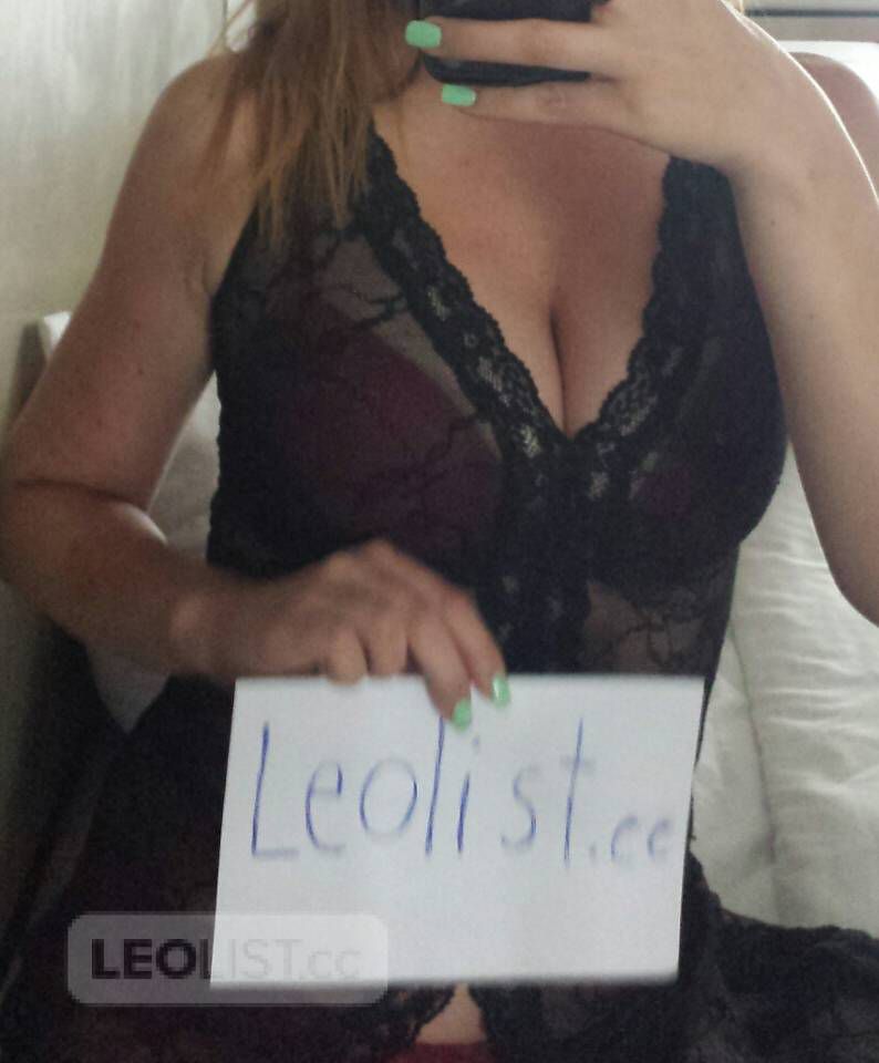 Escorts Hamilton, Ontario Lacy