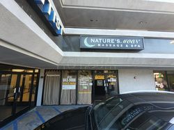 Burbank, California Nature's Moon Massage & Spa