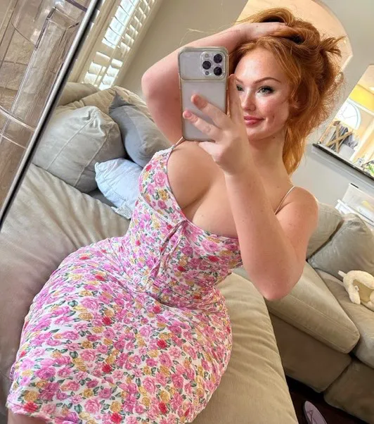 Escorts Queens, New York RedheadSweetheart💦😉available for to ride your stress away🤤🥰💦💦