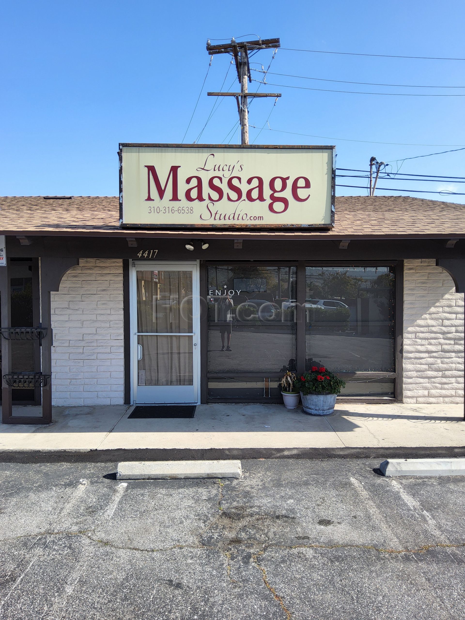 Torrance, California Lucy's Massage Studio