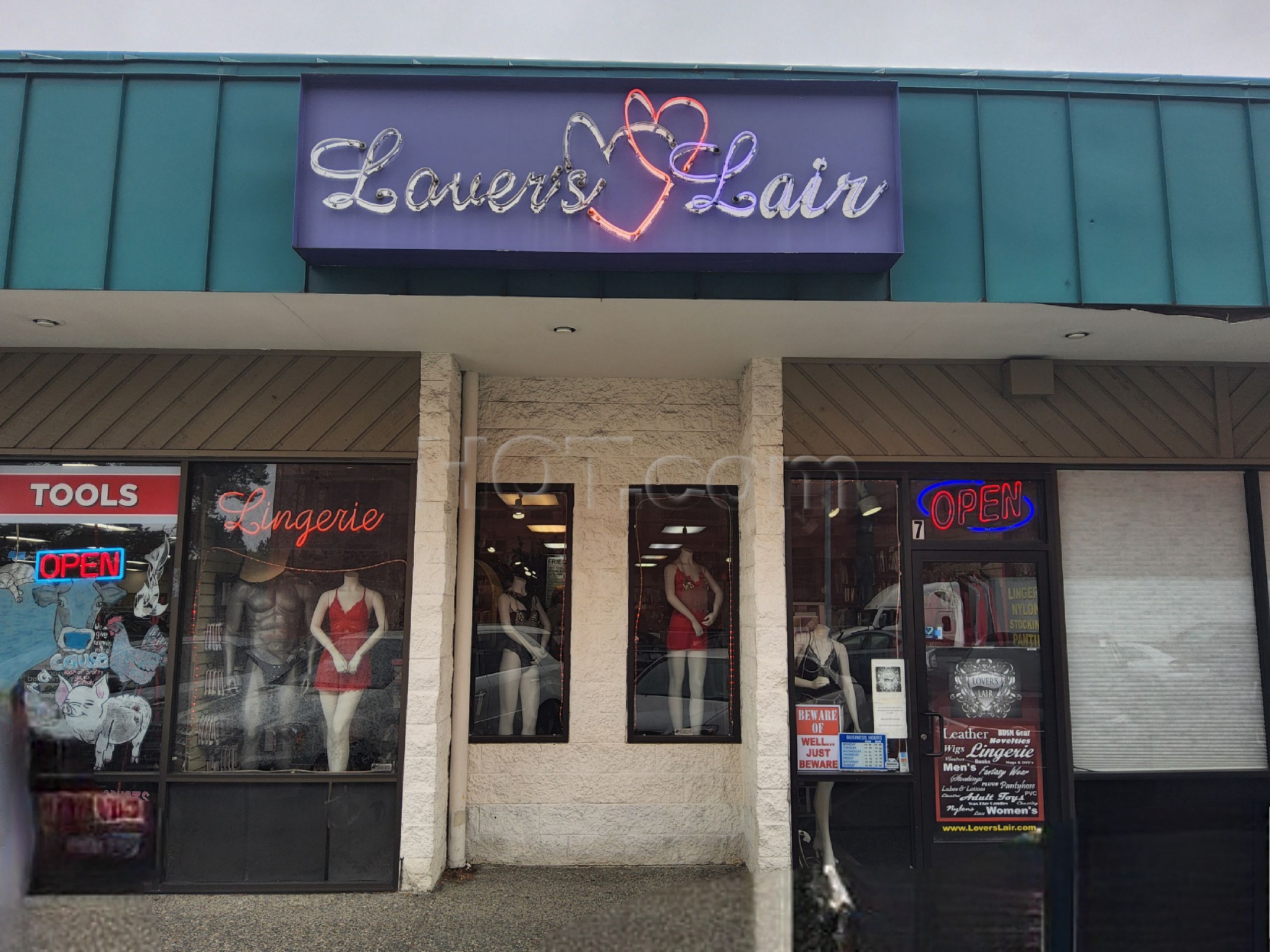 Lynnwood, Washington Lovers Lair