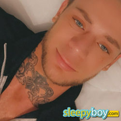 Danny,  32yrs 
								Southampton, UK - SouthEast