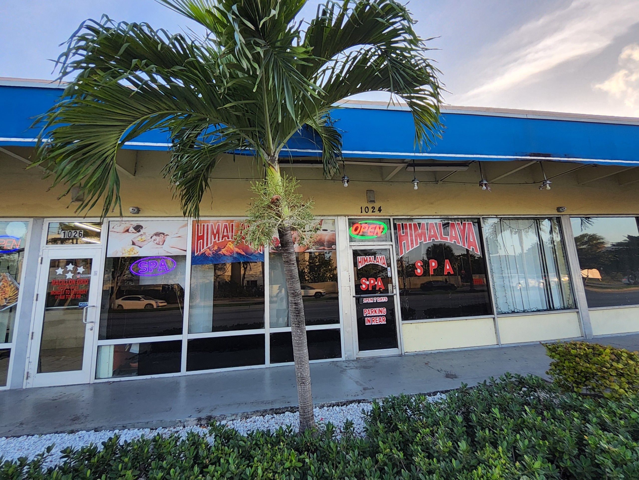 North Miami Beach, Florida Himalaya Massage