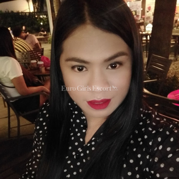 Escorts Makati City, Philippines Andrea_sweet