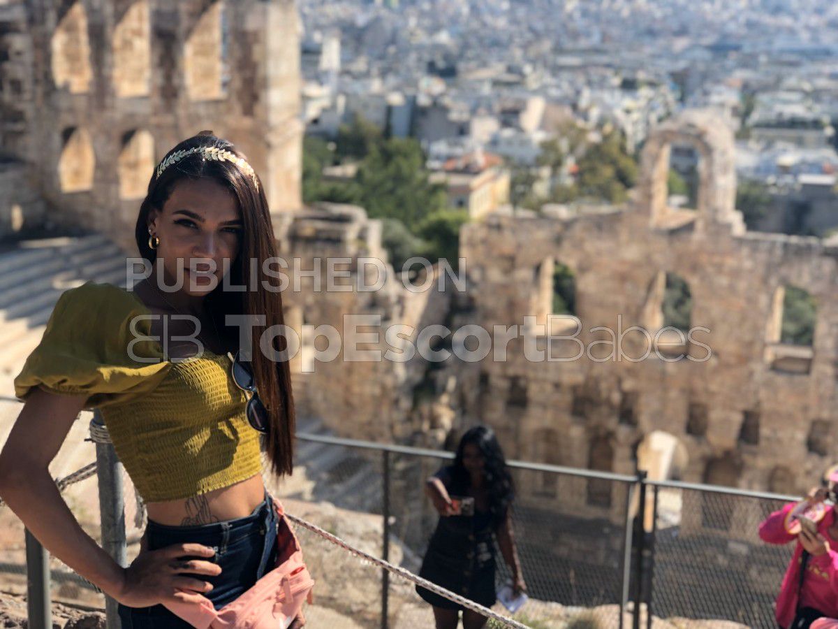 Escorts Athens, Greece Carol kurkova