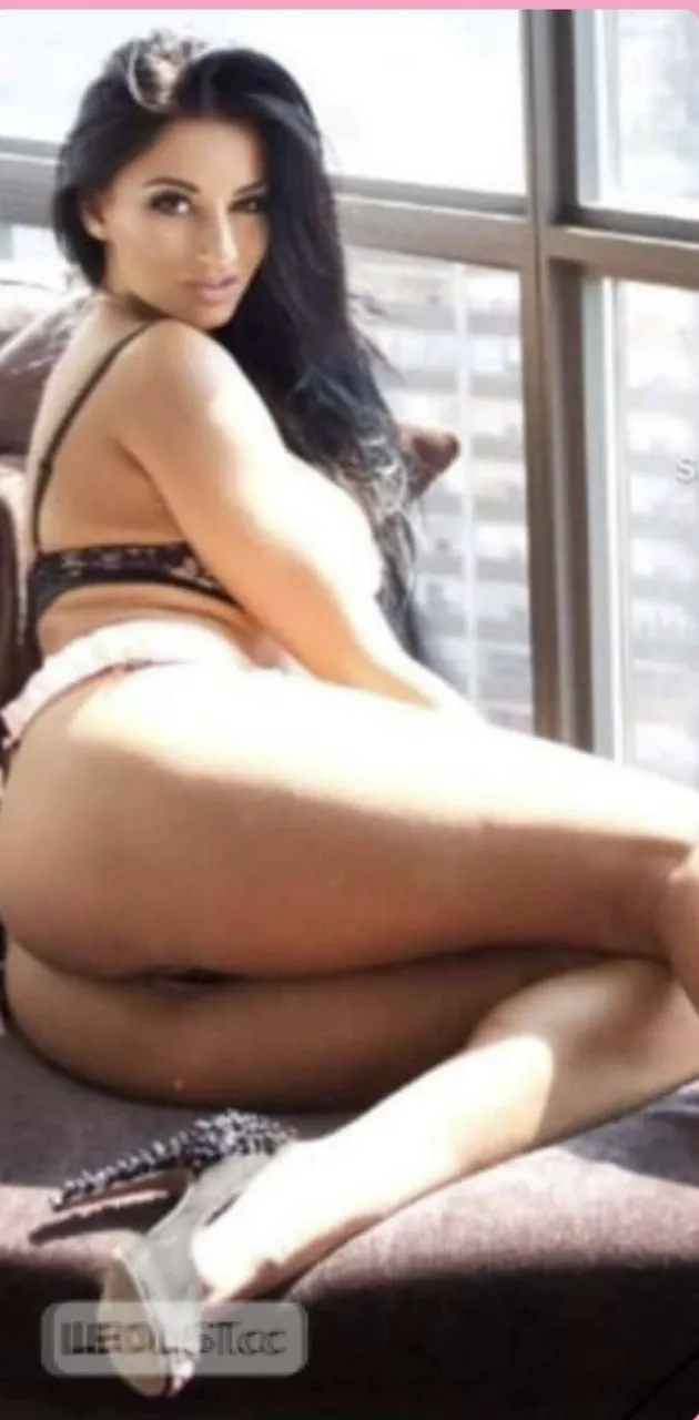 Escorts London, Ontario party girl! slim & busty! available now!