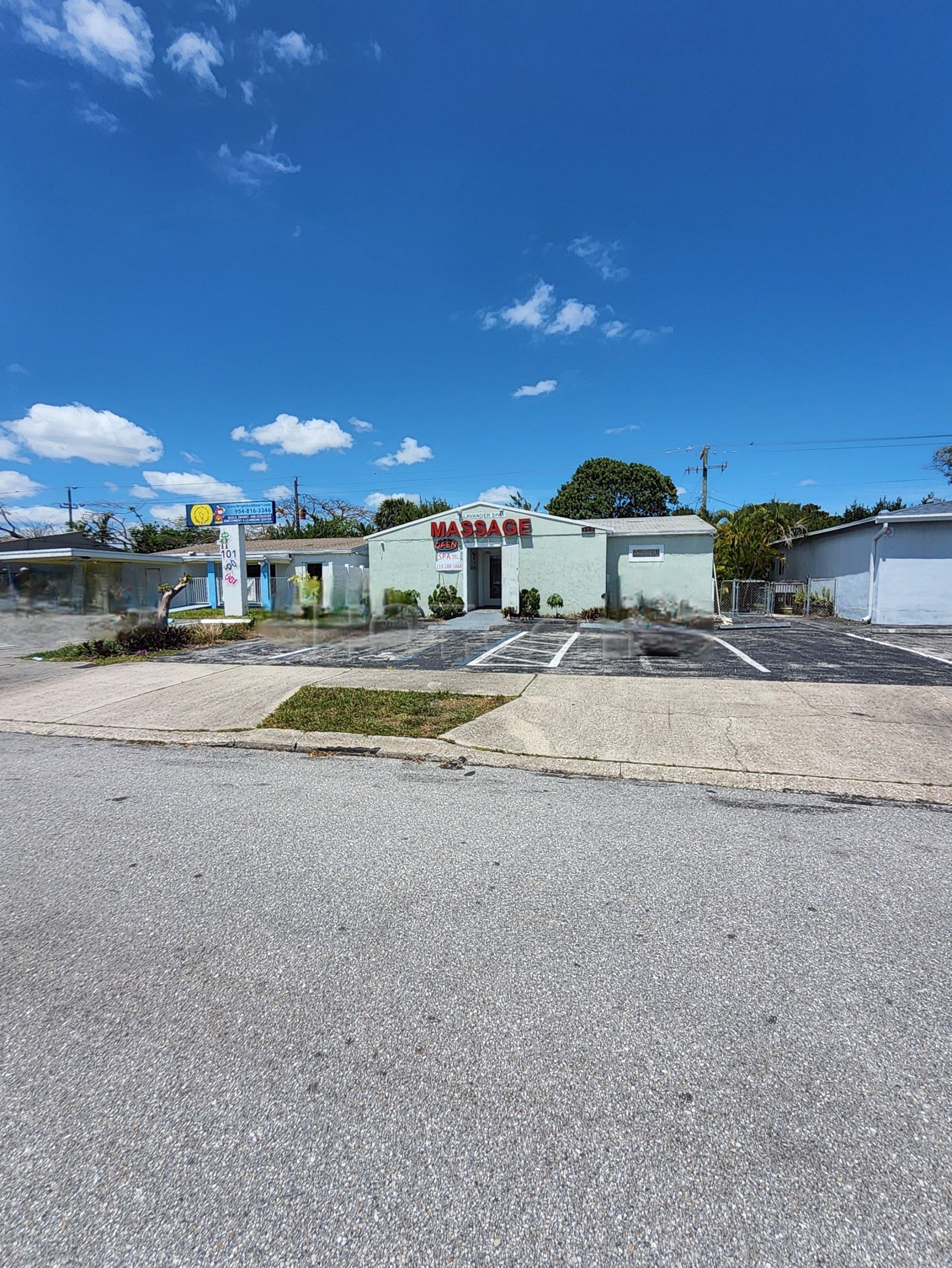 Oakland Park, Florida 9 Lavender Spa