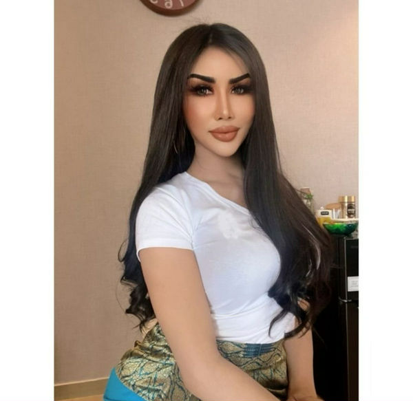 Escorts Abu Dhabi, United Arab Emirates New Ladyboy in Abu Dhabi