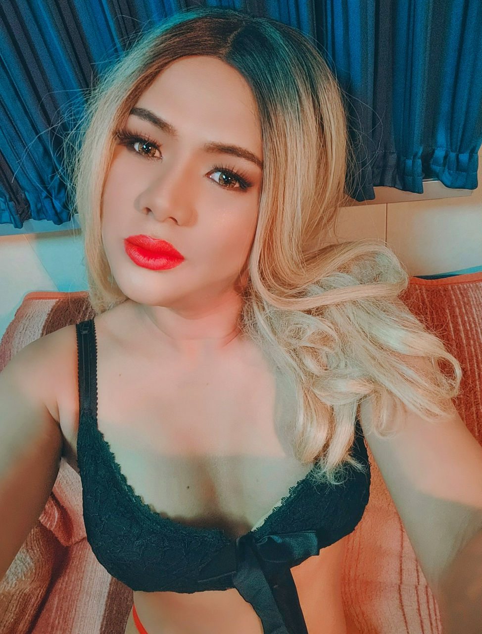 Escorts Manila, Philippines Lexie Deiyn