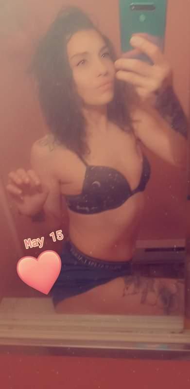 Escorts Syracuse, New York REAL MEN ONLY CAN SOMEONE SHOW ME A GOOD TIME