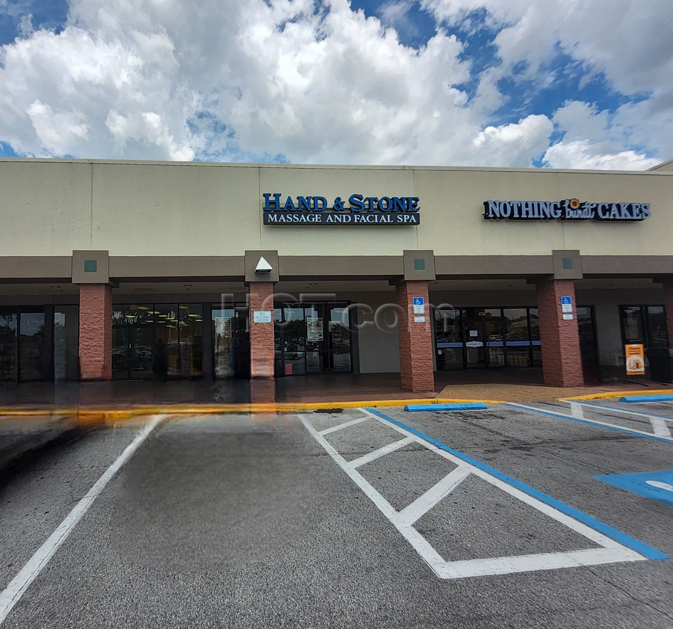 Lakeland, Florida Hand and Stone Massage and Facial Spa