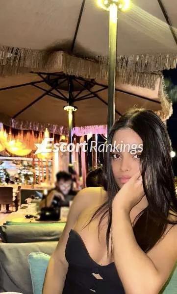 Escorts Glasgow, Scotland TS Caroline Sophie