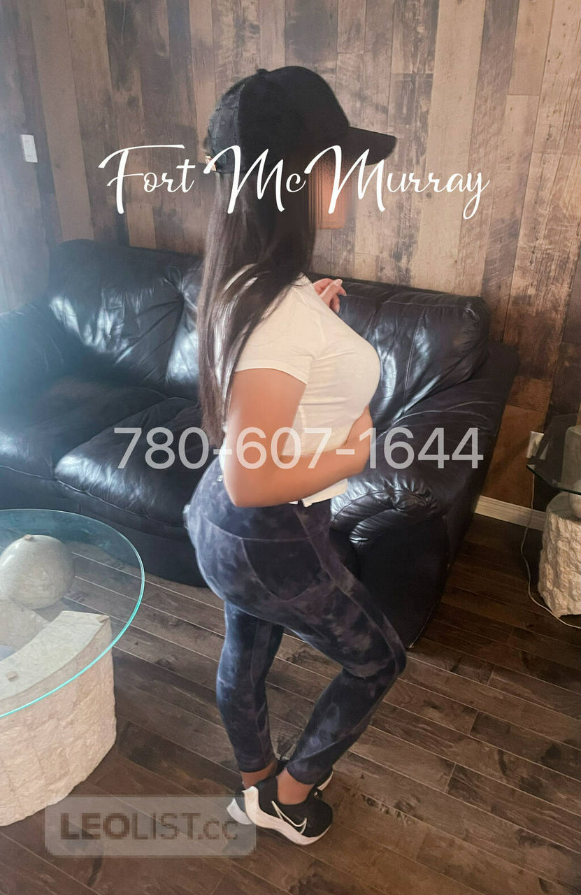 Escorts Fort McMurray, Alberta Luna