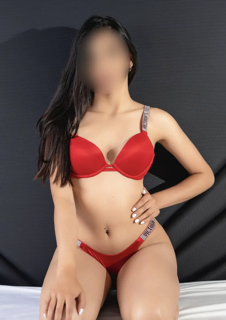 Escorts Bogota, Colombia Sharon