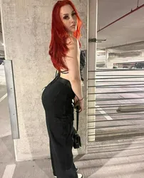 Escorts London, England Pay to Play Now
