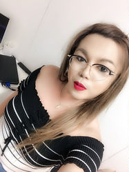 Escorts Makati City, Philippines HotAsianAngel