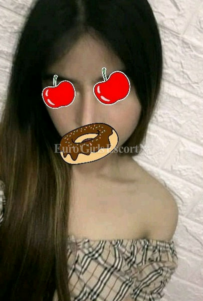 Escorts Makati City, Philippines Elise Bernal