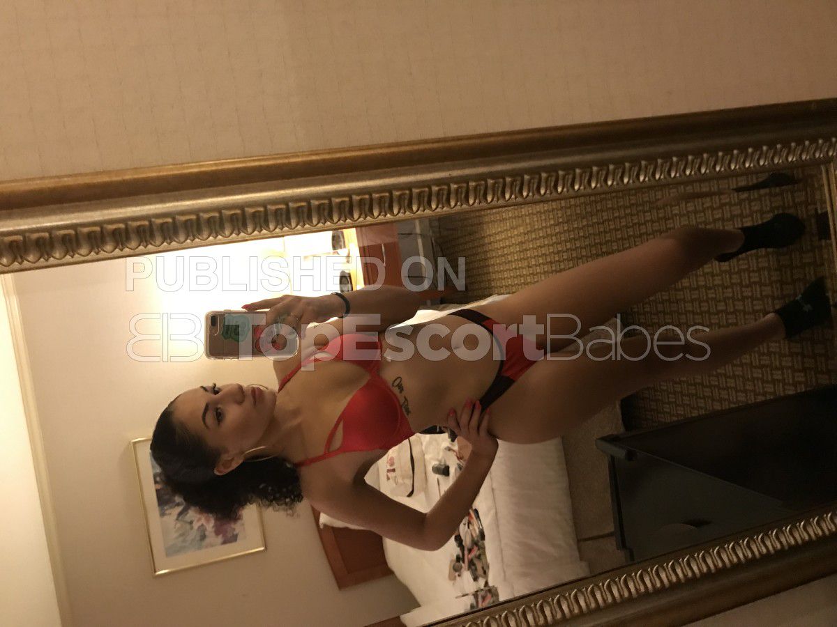 Escorts Clovis, California Ruby The Rockstar