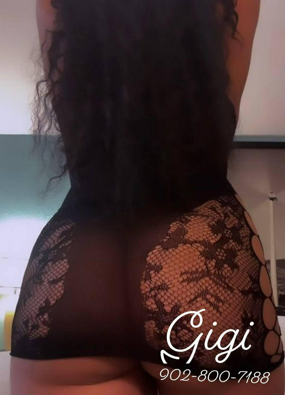 Escorts Niagara Falls, Ontario Gigi NO DEPOSITS