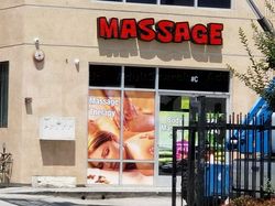 Los Angeles, California Su Massage