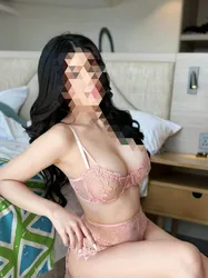 Escorts Makati City, Philippines Anne