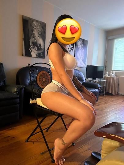 Escorts Queens, New York Colombianas