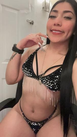 Escorts Orlando, Florida Rica Latina laura joven sexy