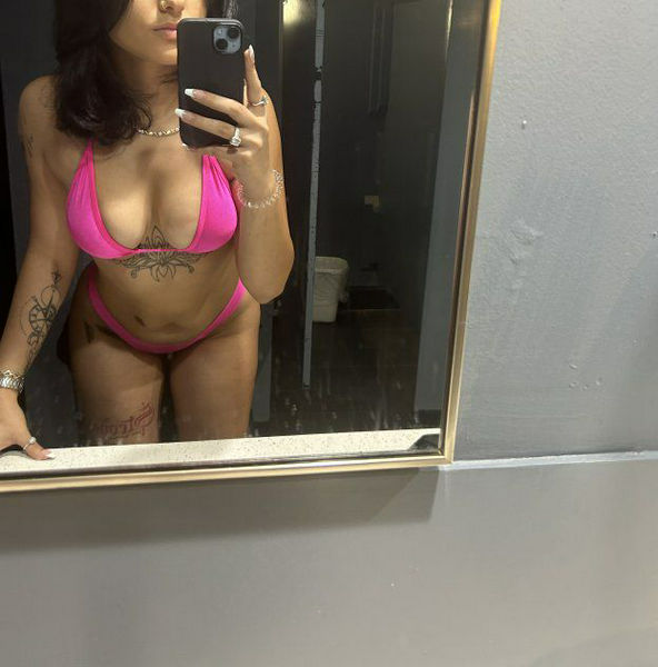 Escorts Fort Lauderdale, Florida Hey baby I’m available