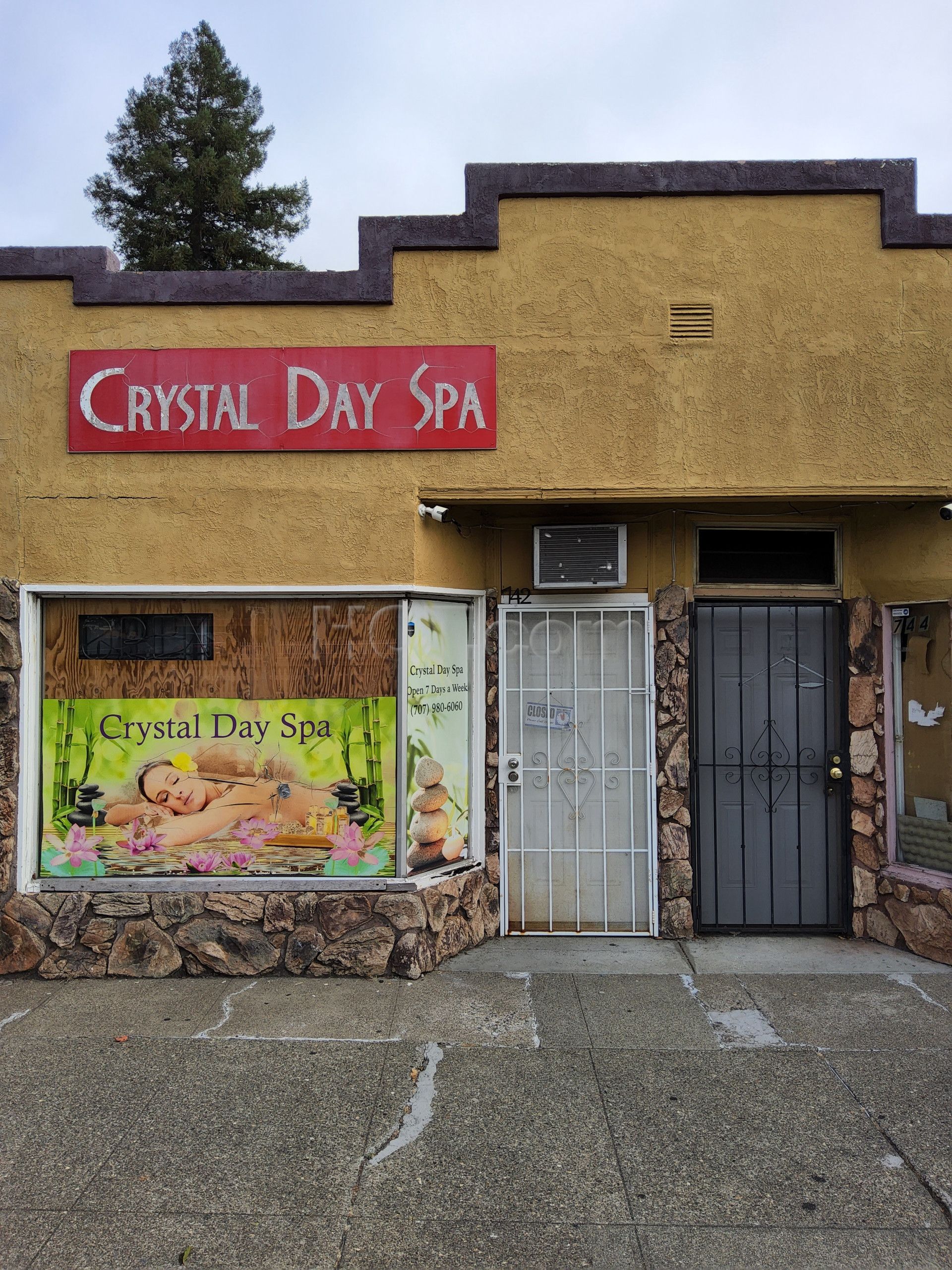 Vallejo, California Crystal Day Spa