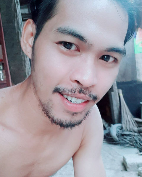 Escorts Manila, Philippines Escort Xander