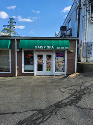 Acton, Massachusetts Daisy Spa