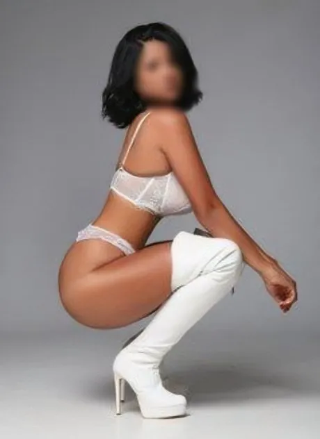 Escorts Miami, Florida DANIA the girl next door💋