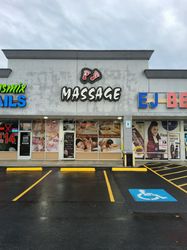 Houston, Texas AJ Foot & Body Massage