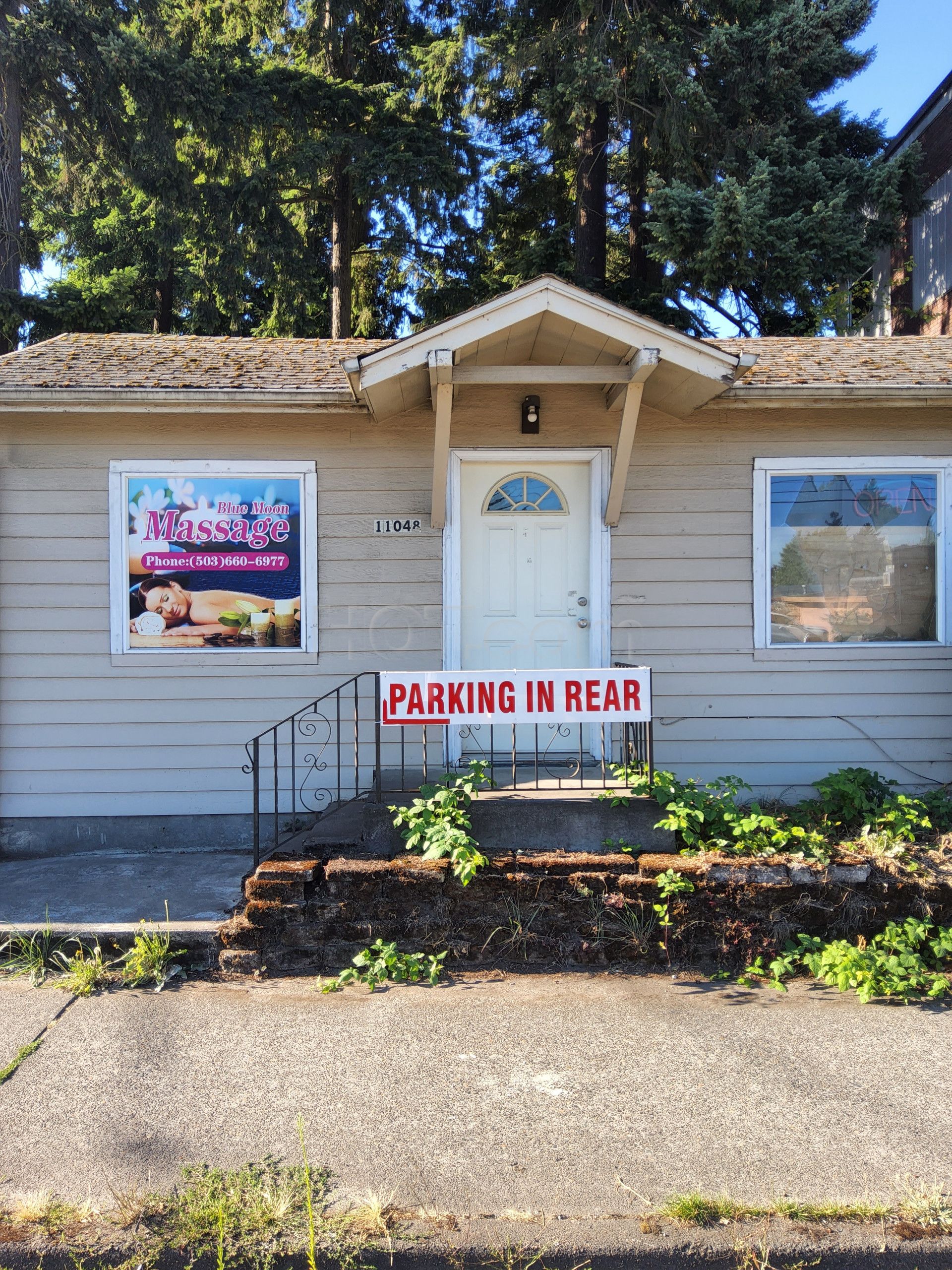 Portland, Oregon Blue Moon Massage